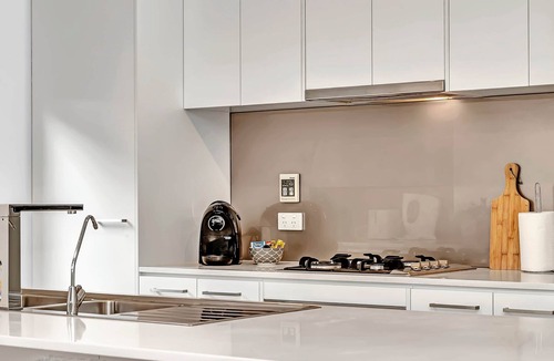 Dover Gardens House | Ella House I