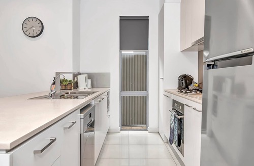 Dover Gardens House | Ella House I