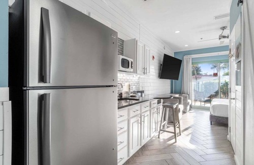 Rosemary Beach Condo | Ella's Escape 30A 106-Balcony-Sleeps 2