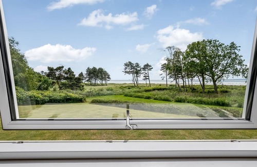 Skodshoved House | "Ellanora" - 50m from the sea by Interhome