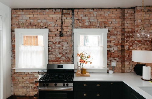 Lower Avenues Bed & Breakfast | Ellerbeck Mansion Bed & Breakfast