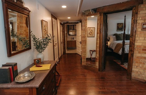 Lower Avenues Bed & Breakfast | Ellerbeck Mansion Bed & Breakfast