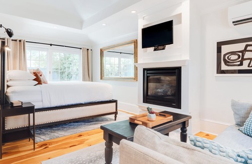 Provincetown Bed & Breakfast | Ellery Hotel Provincetown