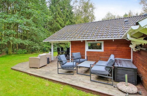 Skygge House | "Ellica" - 50km from the sea by Interhome