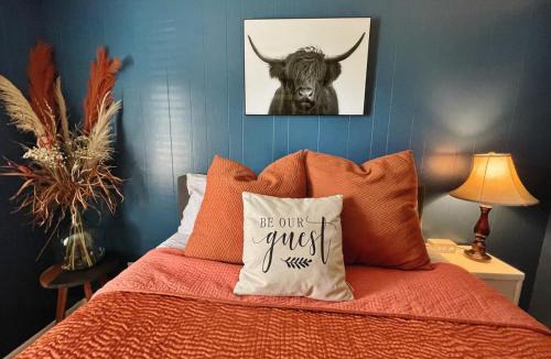 Bono House | Ellie's place