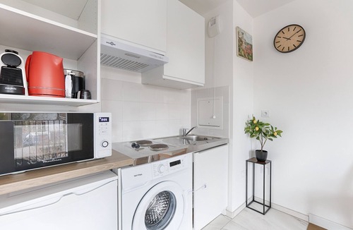 Rueil-Malmaison Apartment | Ellington - Studio dans le quartier d'affaires