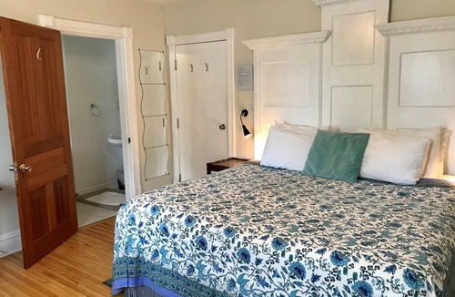 Niagara Falls Bed & Breakfast | Ellis House B&B, Niagara Falls