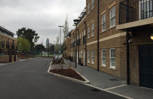 Oval Apartment | Ellis Terrace Apartment