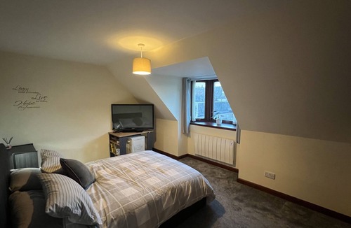 Ellon Other | Ellon Apartment