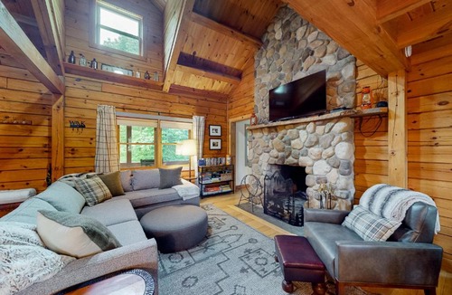 Ellsworth House | Ellsworth Cabin