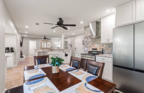 Fort Smith House | Ellsworth-Newly Remodeled 5BR