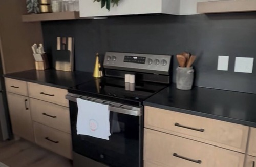 Ames Cabin | Elm and Hearth:nWhere wellness comes naturally