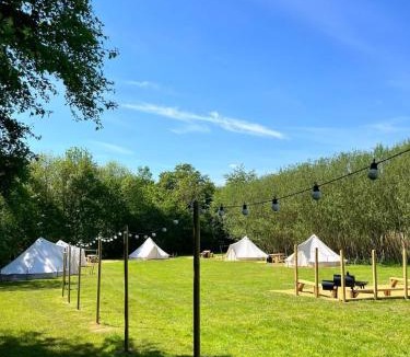 Cutnall Green House | Elm Bell Tent
