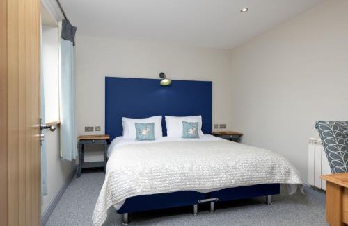 Frampton House | Elm Cottage