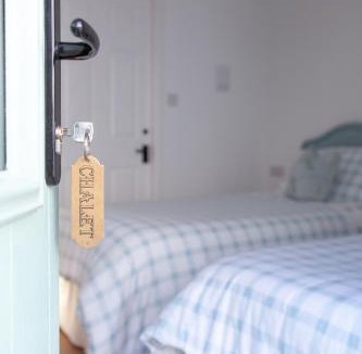 Cotebrook Ski Chalet | Elm Cottage Touring Park