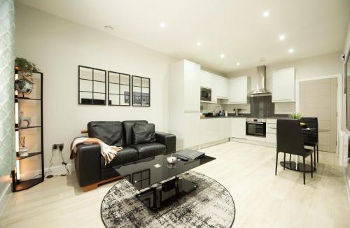 Reading Apartment | Elm House