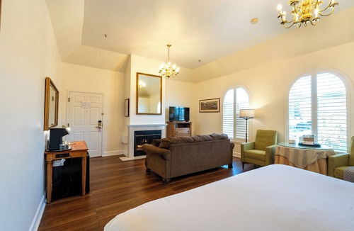 Napa Hotel | Elm House Inn