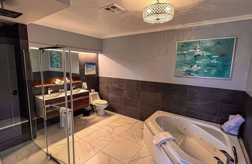Ingersoll Hotel | Elm Hurst Inn & Spa