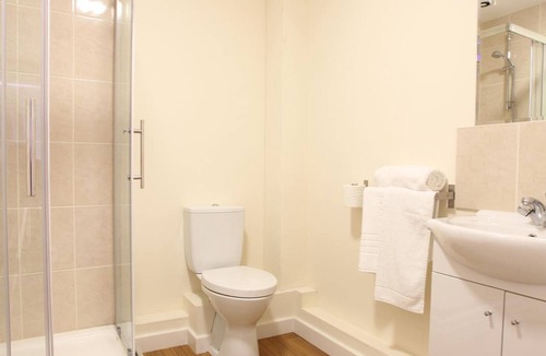 Yardley Gobion House | Elm Tree Farm Accommodation