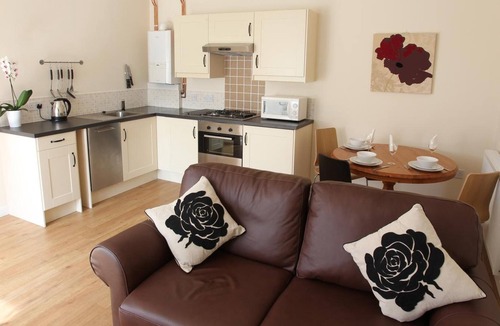 Yardley Gobion House | Elm Tree Farm Accommodation