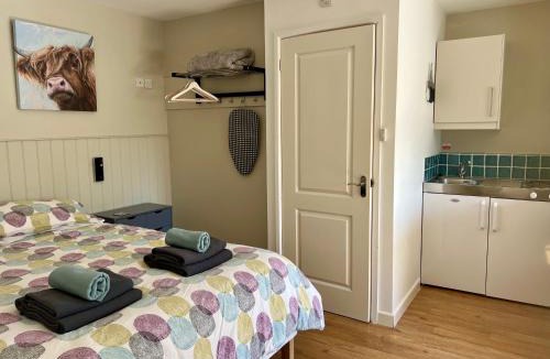 Yardley Gobion Apartment | Elm Tree Farm Accommodation