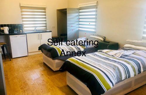 Epping House | Elmcroft Guest House