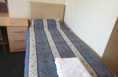 Earley Hotel | Elmhurst Hotel