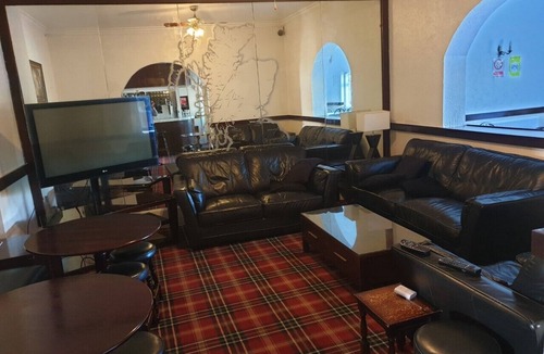 Earley Hotel | Elmhurst Hotel