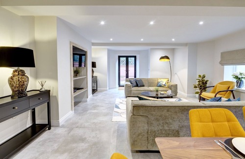 Harrogate Apartment | Elmleigh Nook - Central Harrogate Apt with Parking