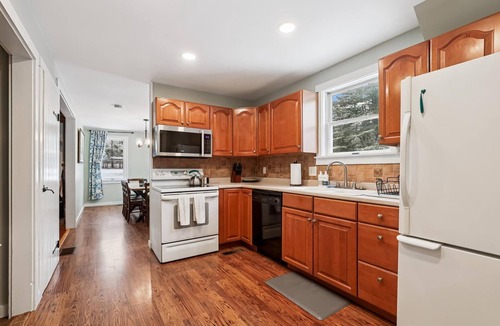 Morrisville House | Elmore Meadows: 3 br, peaceful country setting, wood stove, a/c, firepit!
