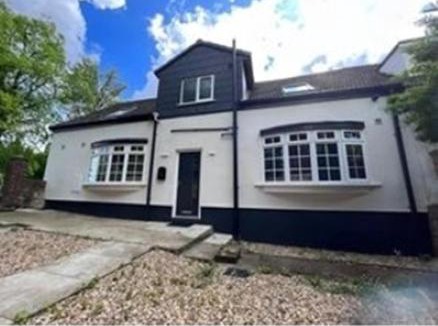 Spalding House | Elms Cottage