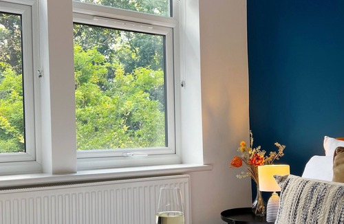 Rufford House | Elmsgate - Cozy Coventry Haven