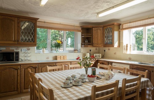 Cardigan Cottage | Elmtree Cottage, Cardigan