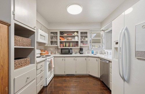 Elmwood Area House | Elmwood Family Home, Spacious MCM Design, Sleeps 7