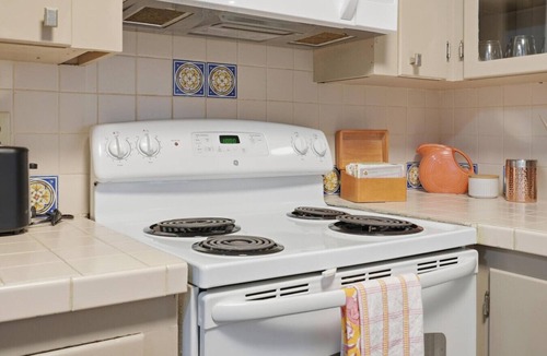 Elmwood Area House | Elmwood Family Home, Spacious MCM Design, Sleeps 7