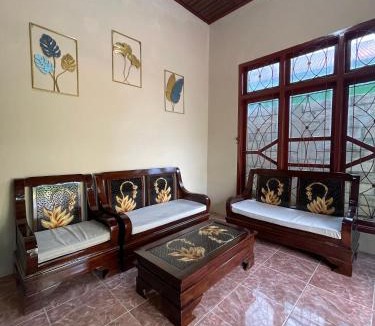 Wangi-Wangi House | Elnara