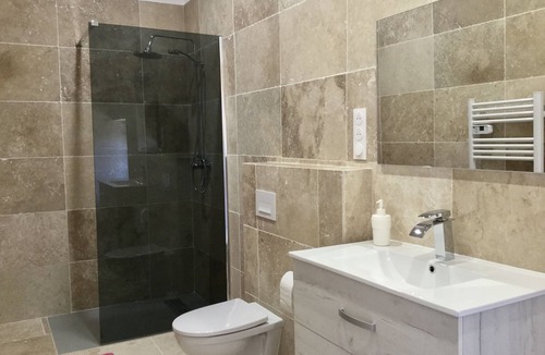 Olonzac Bed & Breakfast | Eloi Merle B&B