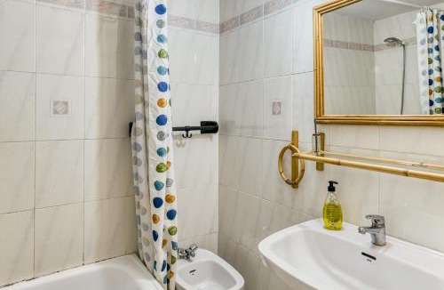 L'Escala Apartment | Els Pins