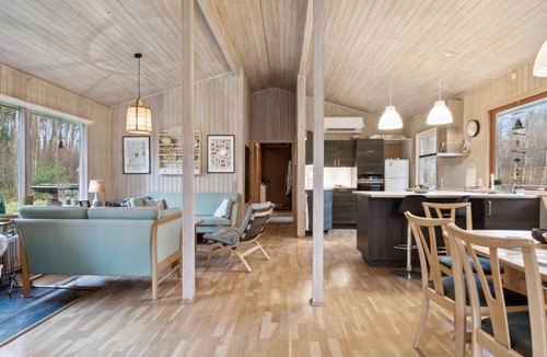 Nordost House | "Elsemaria" - 1.3km from the sea by Interhome