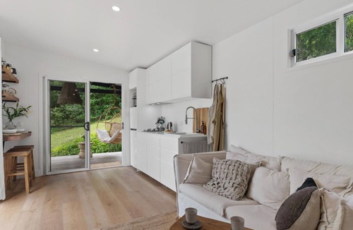 Boat Harbour Cabin | Eltham Valley Farm Tiny Home - Byron Hinterland