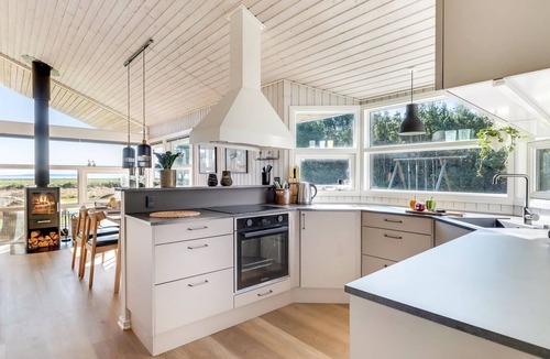 Ho House | "Eltje" - 4km from the sea by Interhome