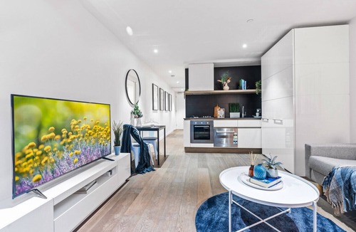 Saint Kilda South Apartment | Elwood Beachside Escape
