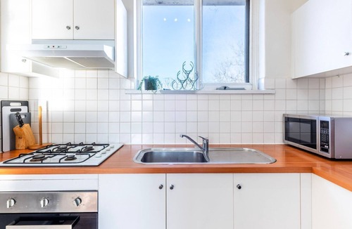 Elwood Apartment | Elwood Breeze Hideaway