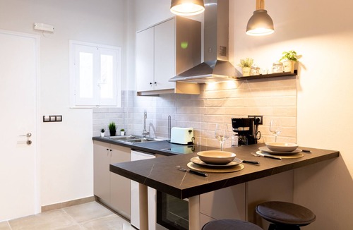 Roda Apartment | Elysian Luxury Studio 2