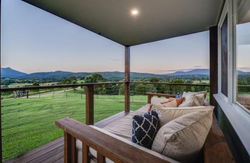 Kunghur House | Elysium- Blue Mountain Cabin