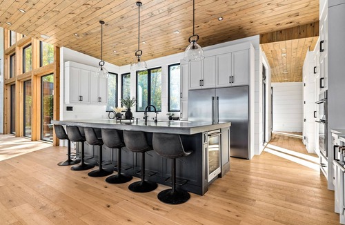 Kawartha Lakes House | Elysium- Escape To Paradise