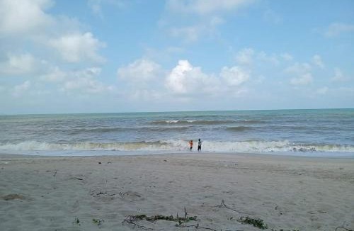 Pelindung Apartment | EM Qamar Guest House