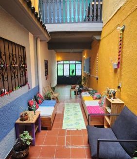 De La Merced Hostel | Embajada Inn