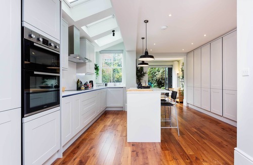 Oval House | Embassy Elegance, by Veeve