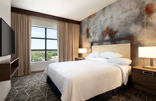 Brooks City Base Hotel | Embassy Suites by Hilton San Antonio Brooks Hotel & Spa